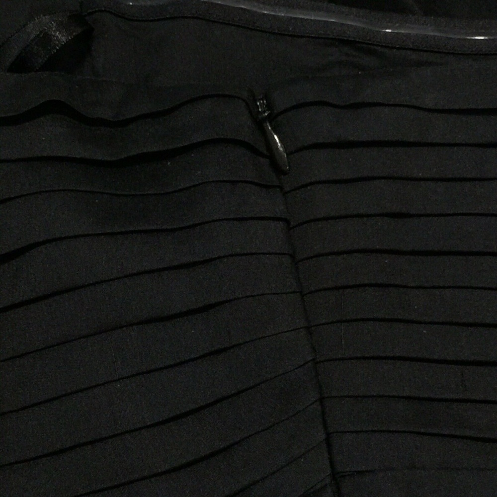 Banana Republic Size 0 Black Silk Dress Strapless - Picture 6 of 8